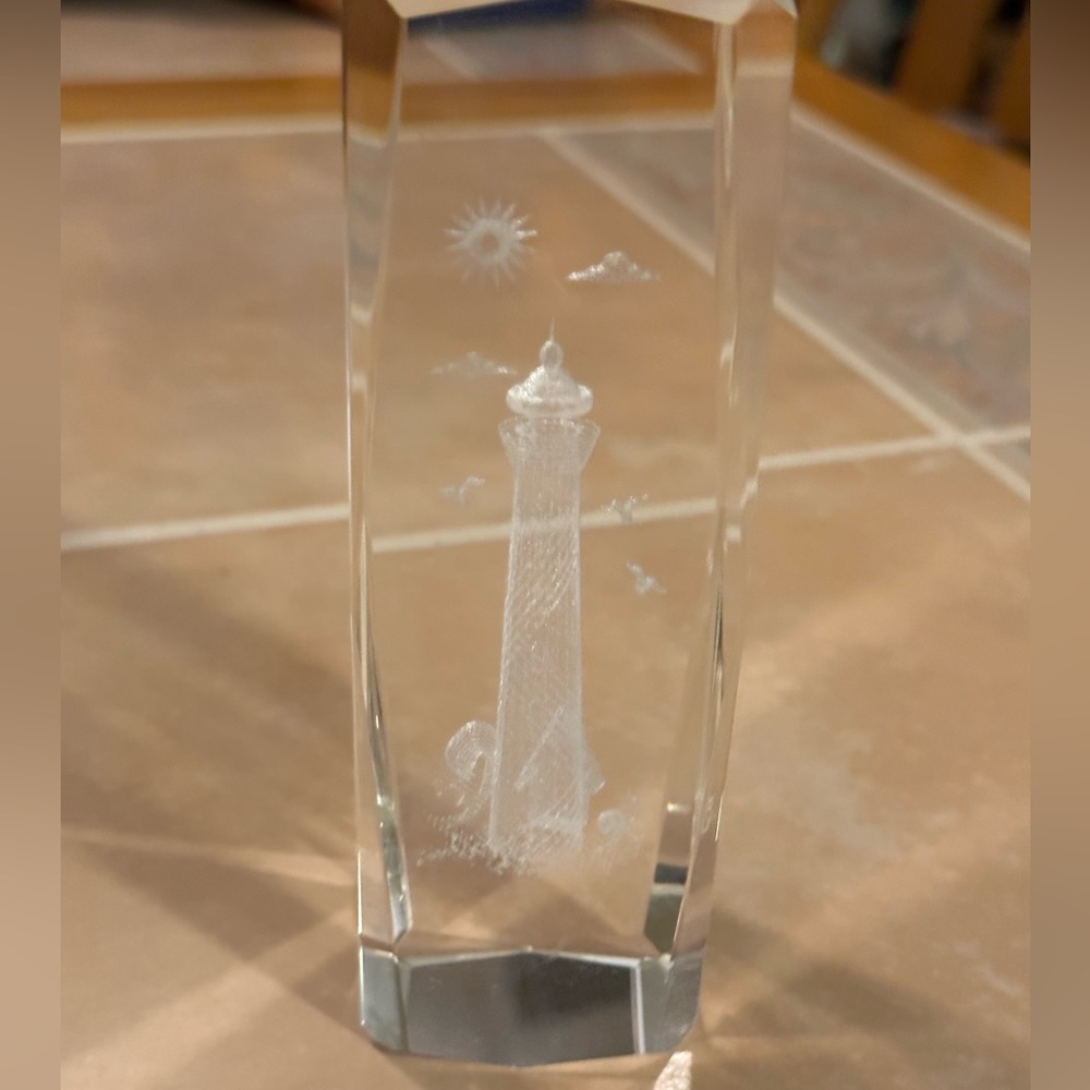 Crystal Paperweight Etched inside W/ Lighthouse and Seagulls - Picture 3 of 6